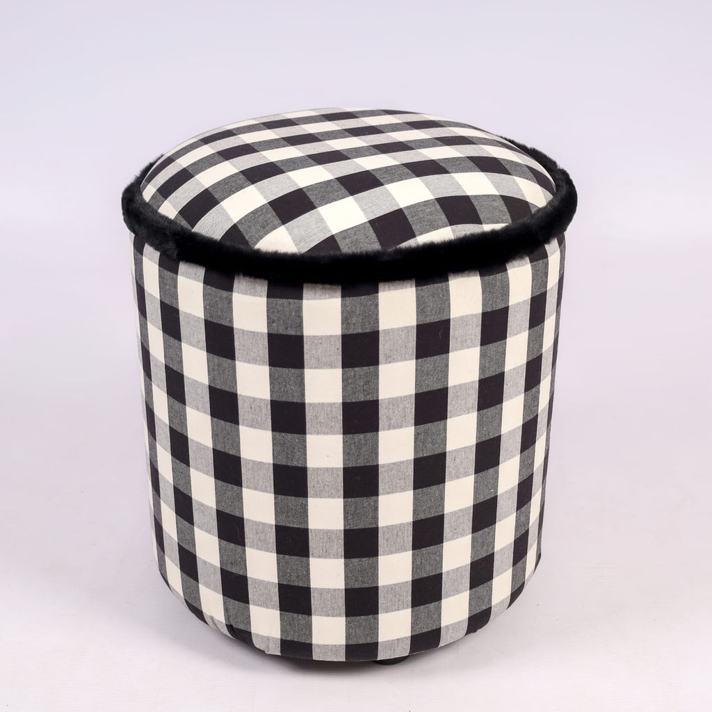 Ntsika gingham Ottoman